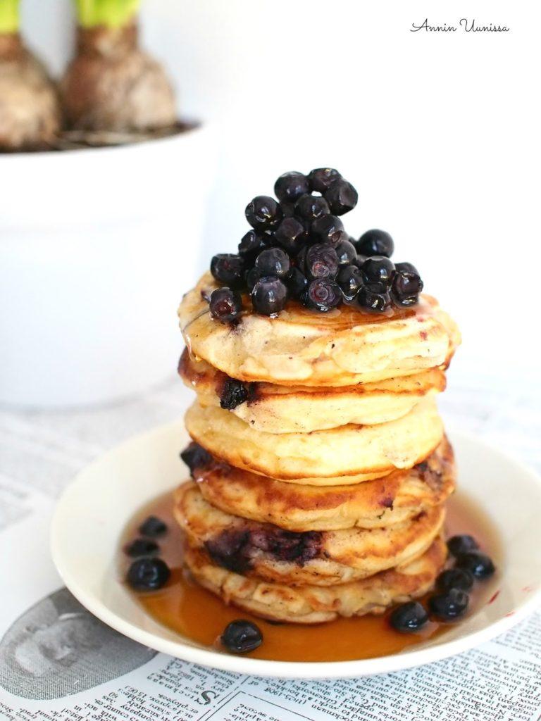 Blueberry Pancakes - Amerikkalaiset mustikkapannukakut