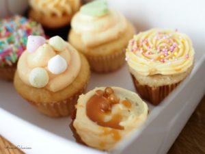 Banaani-Kinuski Cupcakes