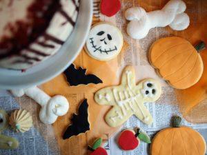 Toffeen makuiset Halloweenkeksit