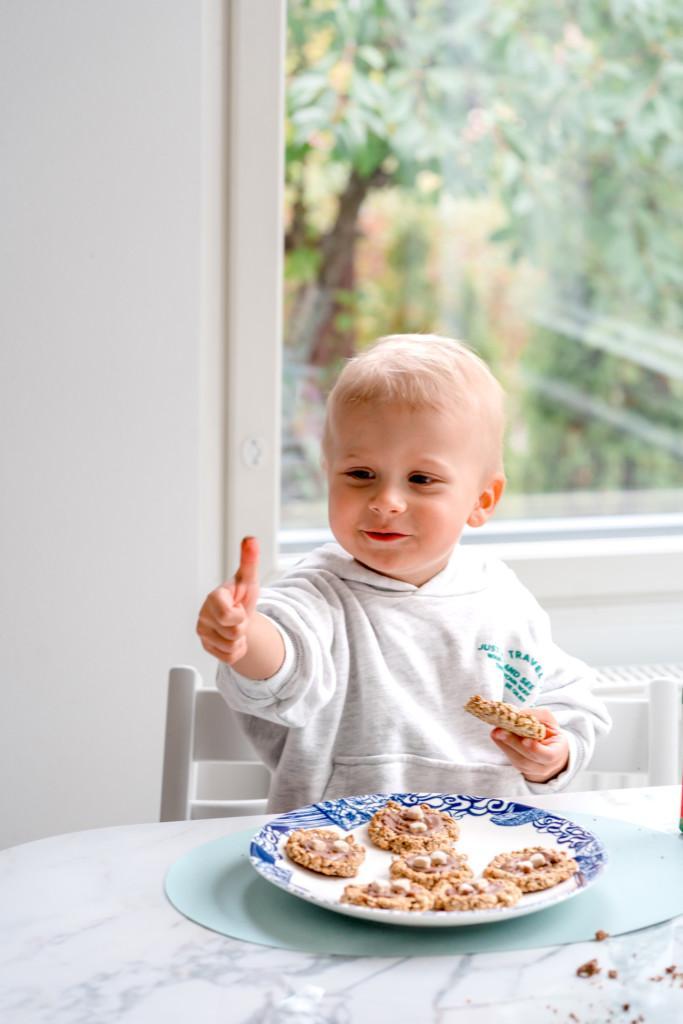 Taaperon Banaani-Suklaakaurakeksit_anninuunissa_2