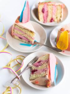 Brushstroke Cake - Värikäs Vappukakku