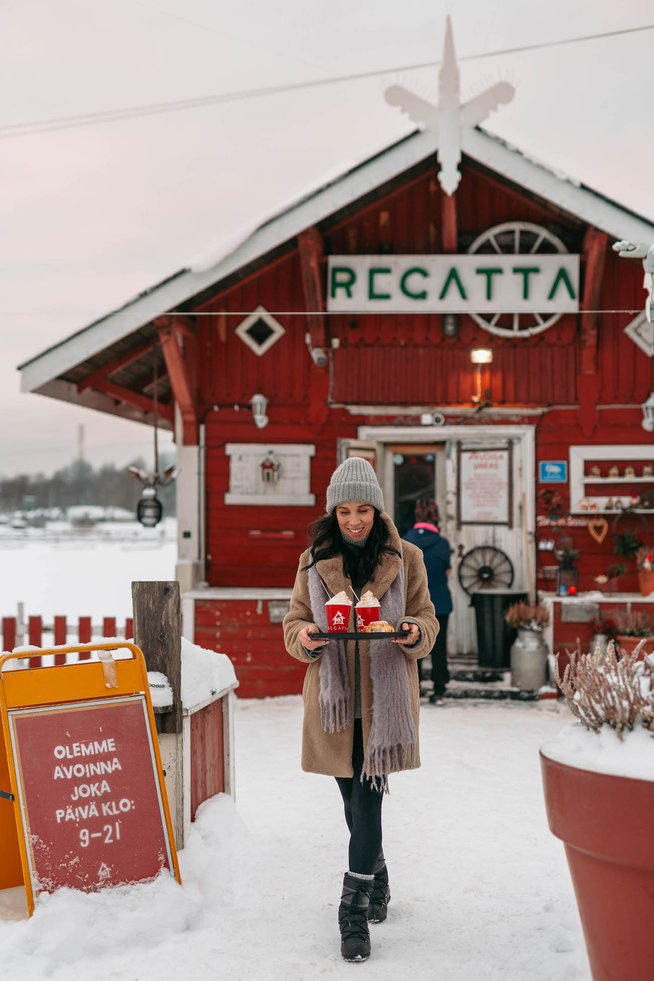 Kesällä ja talvella: Cafe Regatta