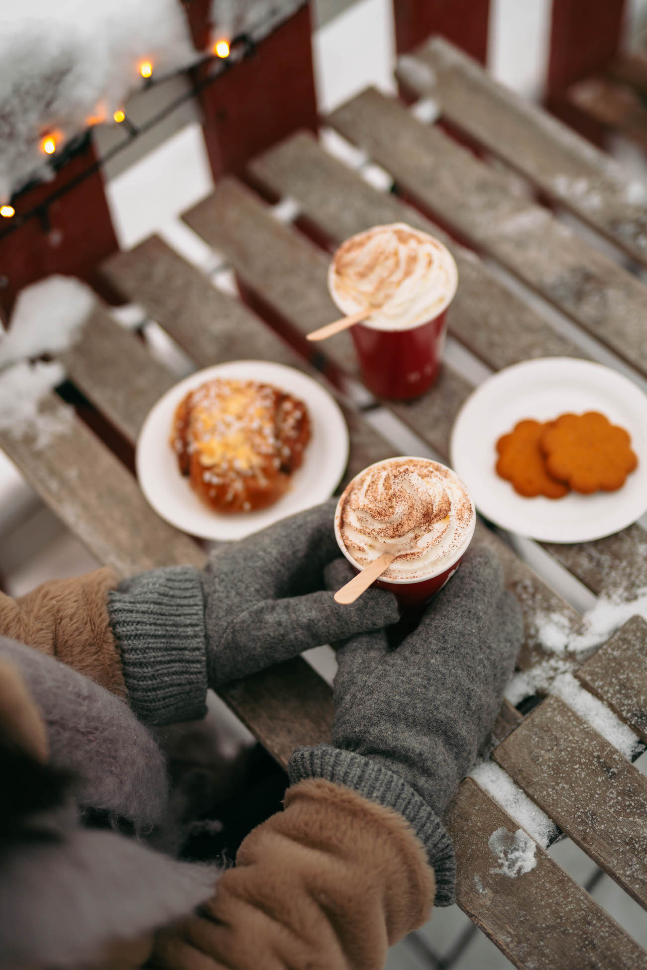 Kesällä ja talvella: Cafe Regatta