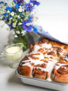 Mehevät Kanelipullat - Cinnamon Rolls