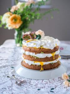 Pääsiäisen Mango-Passion Naked Cake (G)