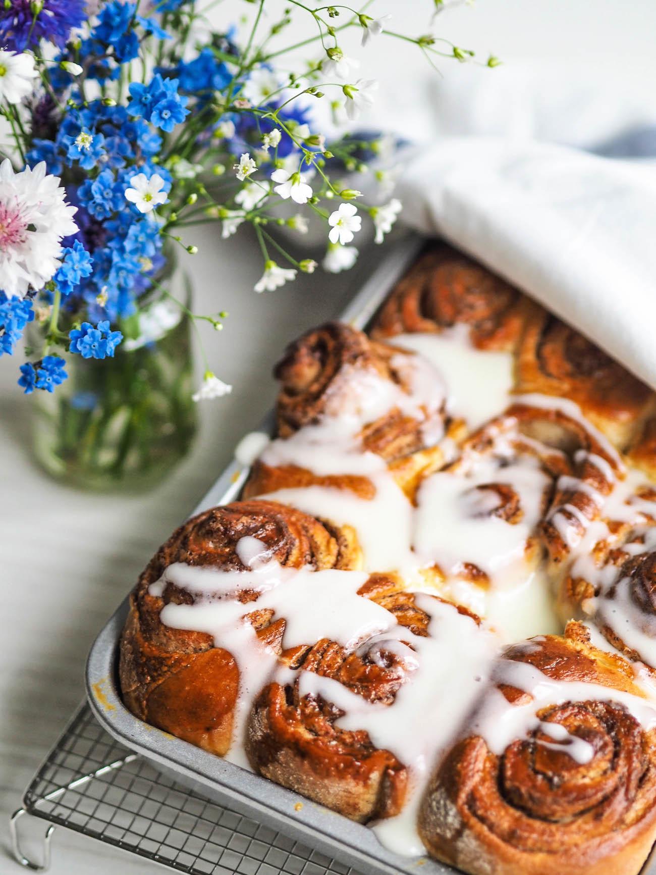 Mehevät Kanelipullat - Cinnamon Rolls