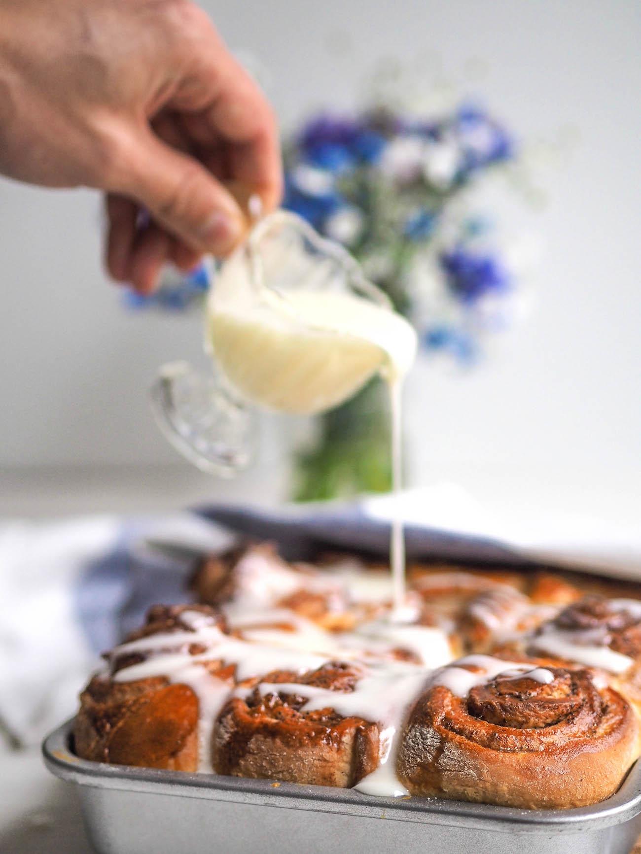 Mehevät Kanelipullat - Cinnamon Rolls