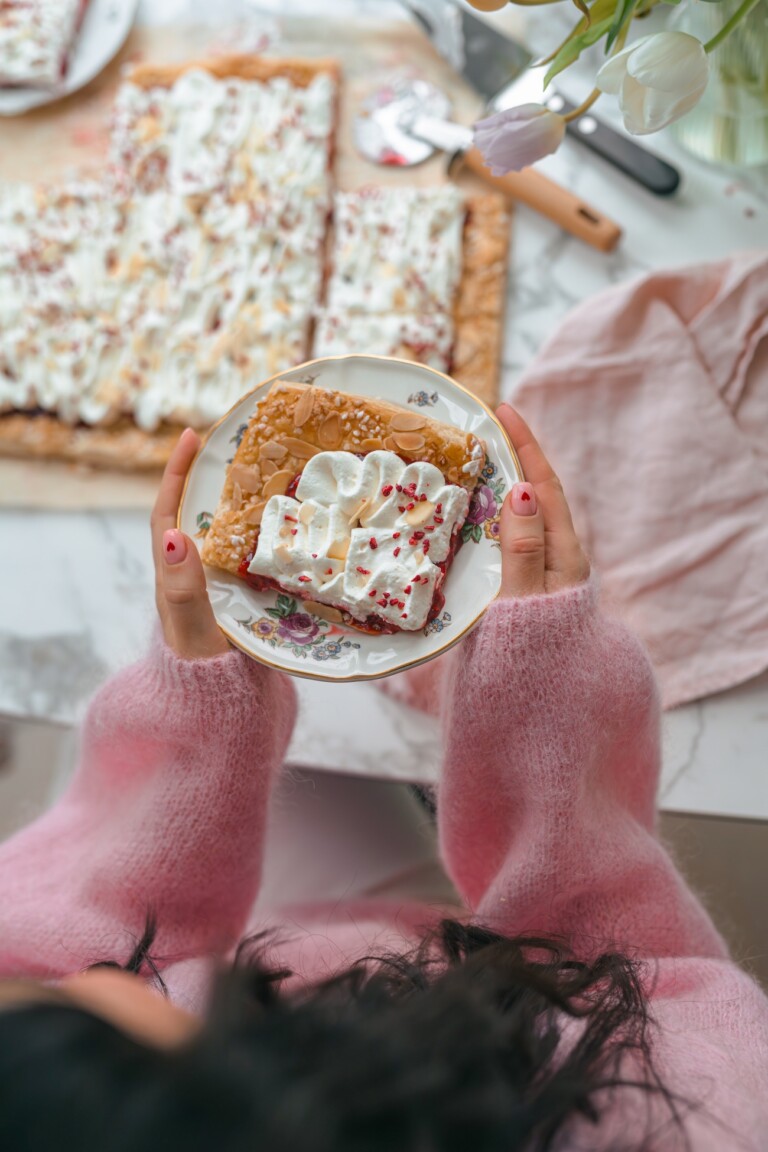 Helppo Suklaakakku | Annin Uunissa