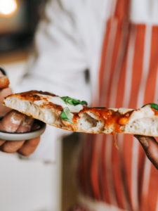 Let's Make Pizza - Kokkauskurssi Comojärvellä