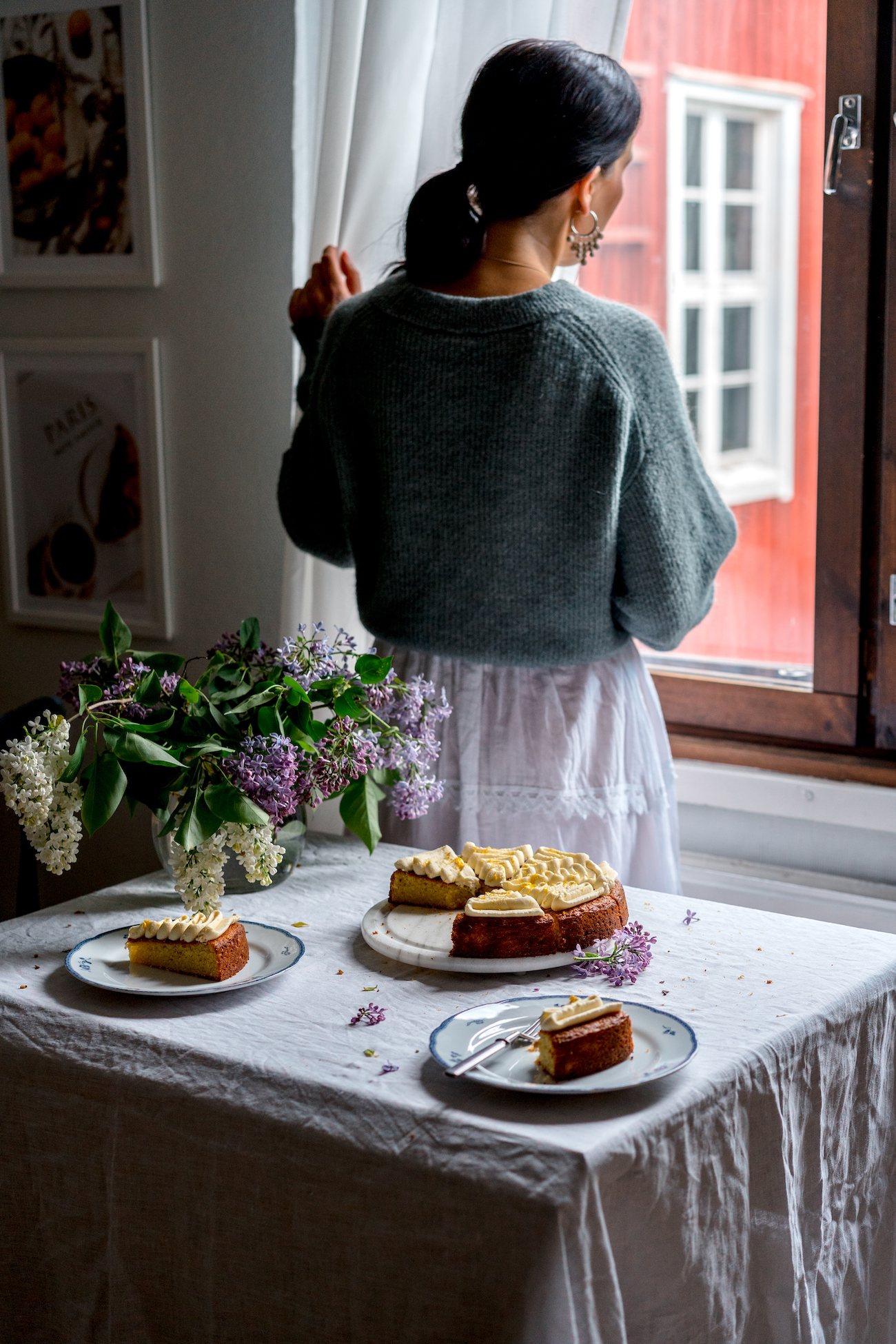 Oliiviöljykakku ja valkosuklaaganache