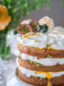 Pääsiäisen Mango-Passion Naked Cake (G)