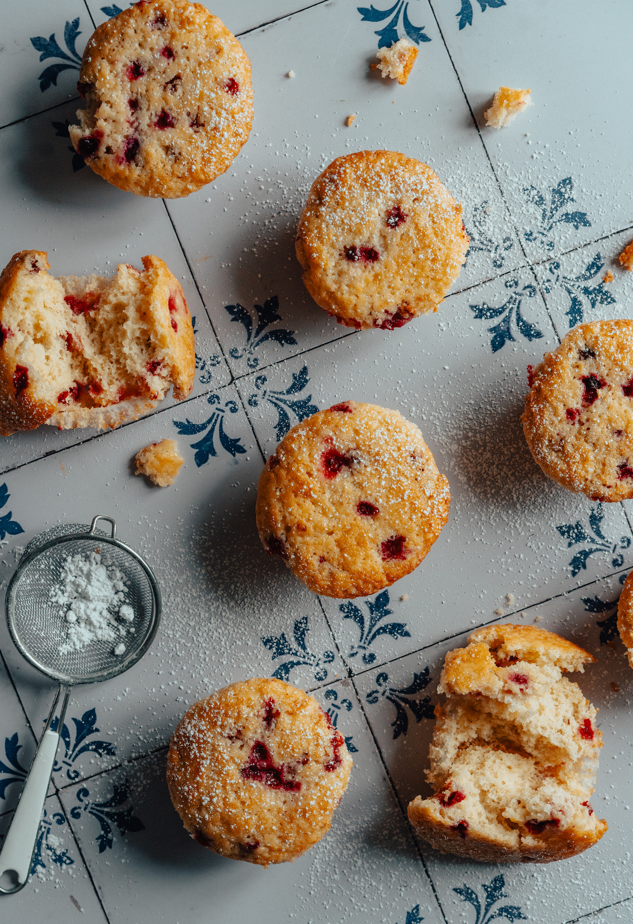 Makean Kirpakat Puolukkamuffinssit