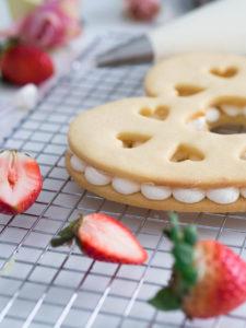 Biscuit Cake eli Keksikakku Ystävälle