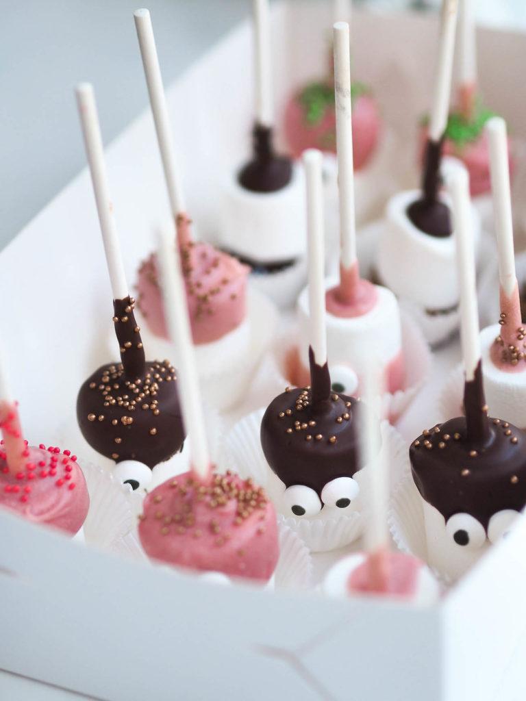 Vaahtokarkki Pops - Marshmallow Pops