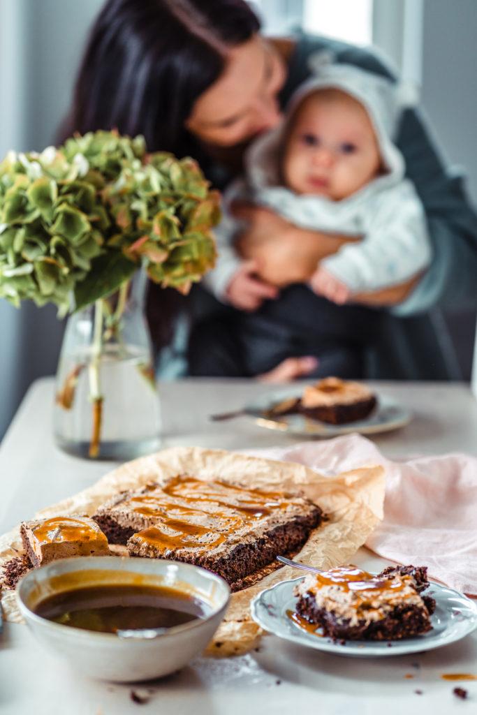 Suklaa-kinuskibrownie Isälle (Ve)